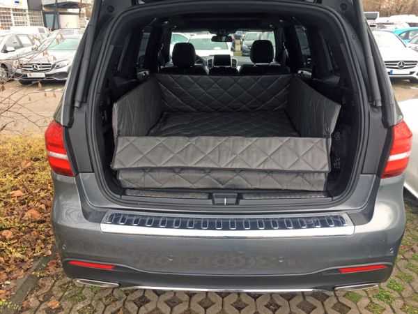 Schondecke Hund Mercedes Benz GLS Hundetransport